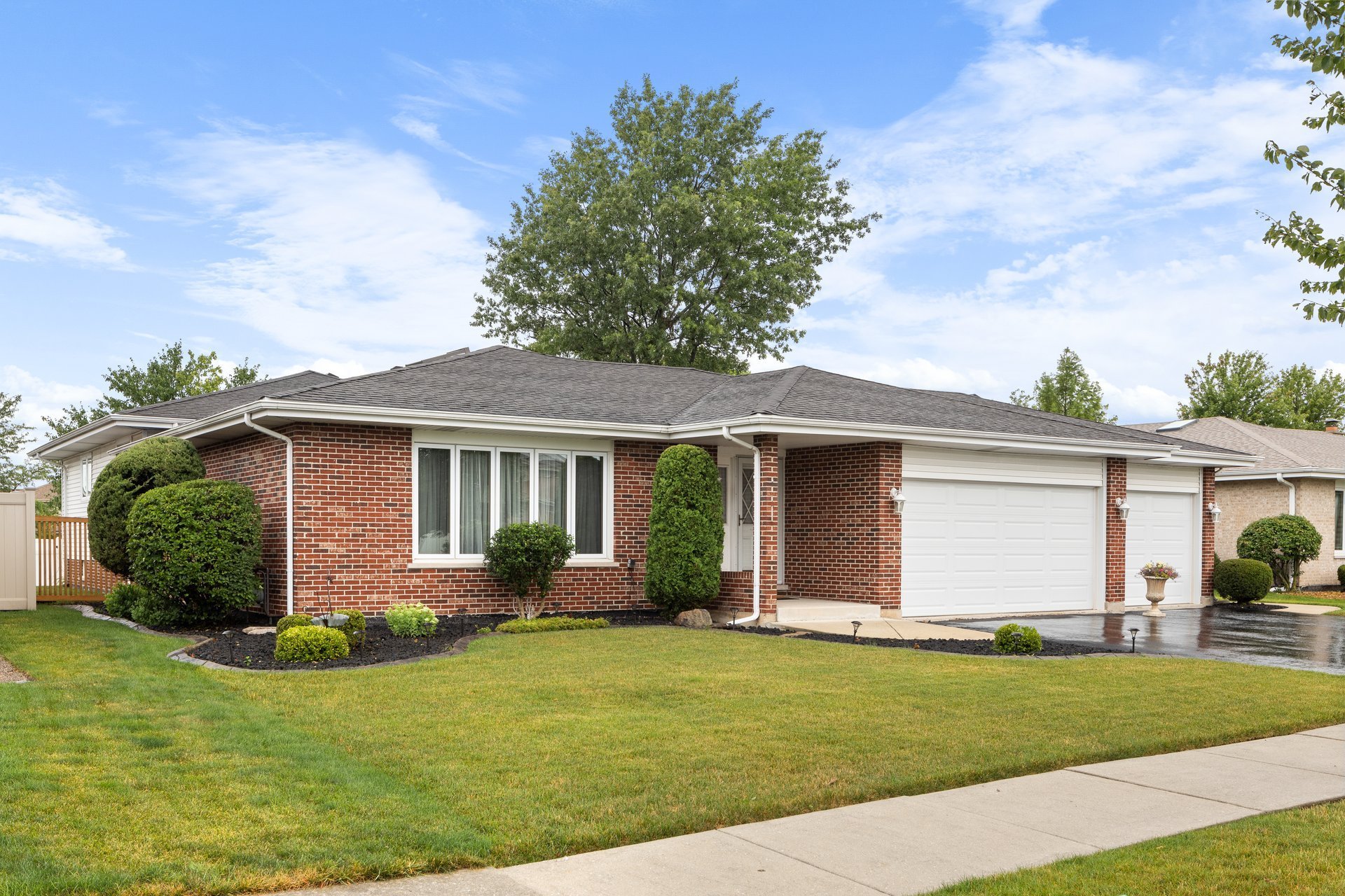 Beautiful suburban home with clean driveway